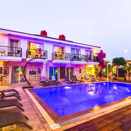 Ruezgarguelue Hotel Alaçatı