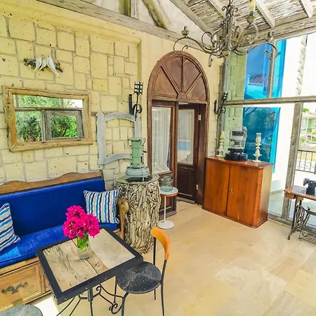 Ruezgarguelue Hotel *