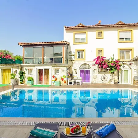 Ruezgarguelue * Alaçatı