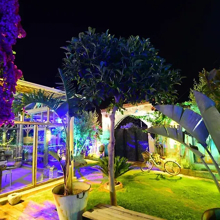 Ruezgarguelue Alaçatı