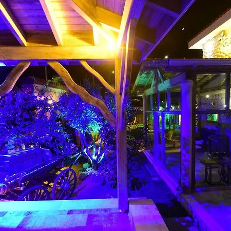 Hotel Ruezgarguelue *